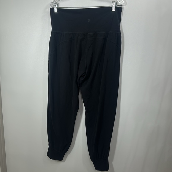 Athleta Salutation Jogger in Powervita black size 1X - Picture 7 of 12